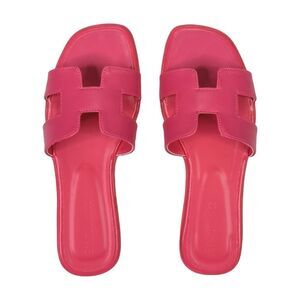 Stratuxx Kaze Pink Faux Leather Flat Sandals - Size 8